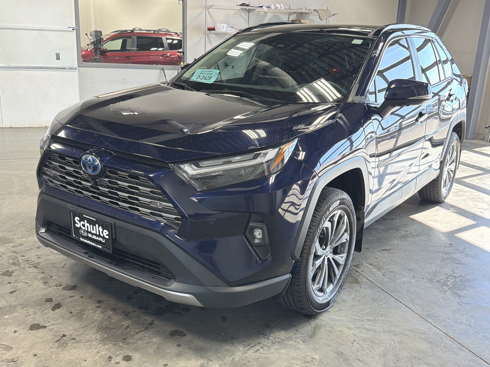 Used 2022 Toyota RAV4 Limited AWD/4WD image 3