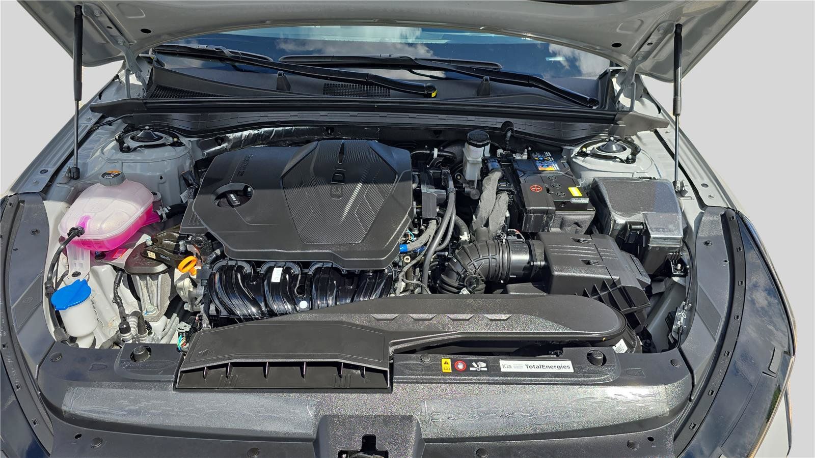 Used 2026 Kia K5 GT-Line w/ GT-Line Premium Package FWD image 27