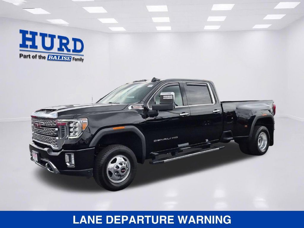 Used 2023 GMC Sierra 3500 Denali w/ Denali Ultimate Package AWD/4WD image 7