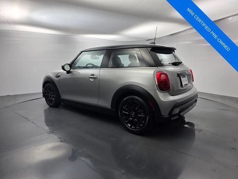 Used 2024 MINI Cooper 2-Door Hardtop FWD image 6