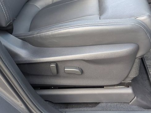 Used 2022 Subaru Ascent Limited w/ Technology Package image 37