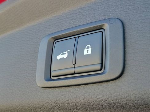 New 2026 Mitsubishi Outlander SEL image 12