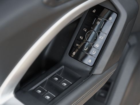 Certified 2025 Audi Q5 Premium w/ Convenience Package image 24