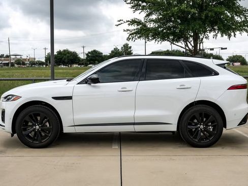 Used 2026 Jaguar F-PACE R-Dynamic S AWD/4WD image 13