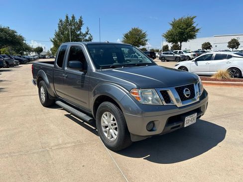 Used 2016 Nissan Frontier SV RWD image 7