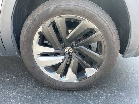 Used 2021 Volkswagen Atlas SEL image 13