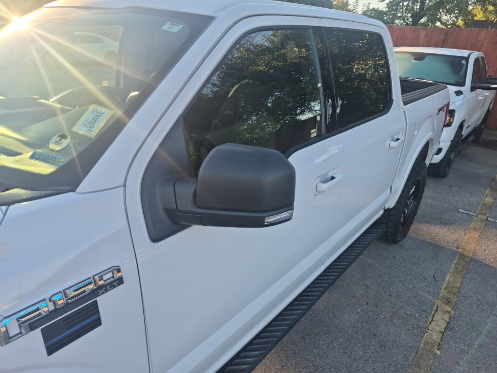 Used 2018 Ford F150 XLT w/ Equipment Group 302A Luxury AWD/4WD image 8