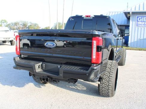 Used 2023 Ford F250 Lariat w/ Sport Appearance Package image 12