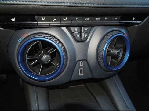 Certified 2023 Chevrolet Blazer RS AWD/4WD image 15
