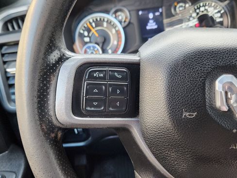 Used 2022 RAM 5500 Tradesman w/ Chrome Appearance Group image 31