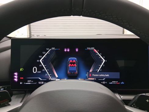 New 2026 BMW 530i xDrive w/ M Sport Package image 16