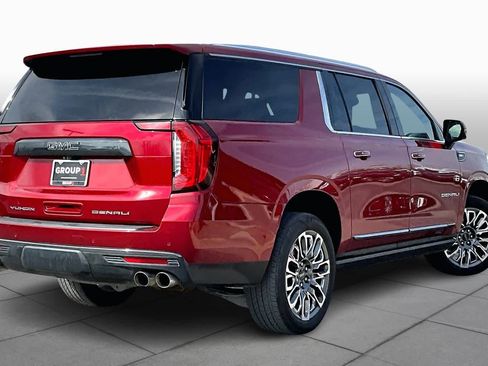 Used 2023 GMC Yukon XL Denali Ultimate image 13