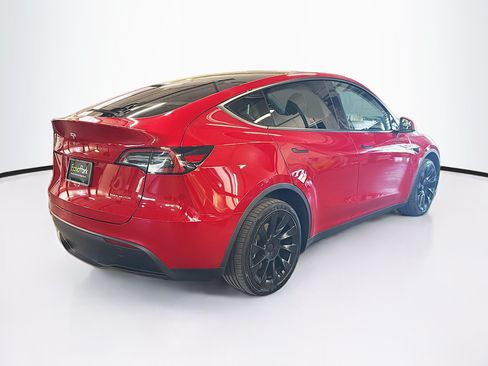 Used 2023 Tesla Model Y Long Range AWD/4WD image 9