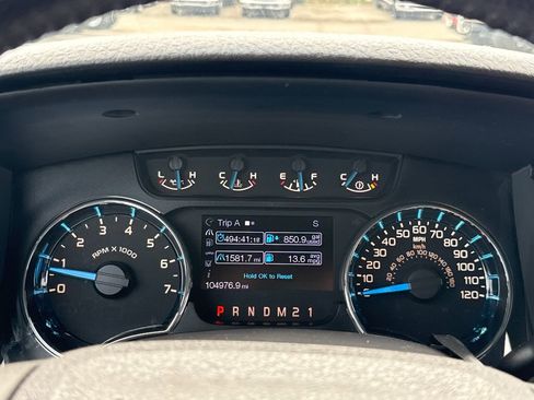 Used 2013 Ford F150 XLT w/ XLT Chrome Pkg image 17