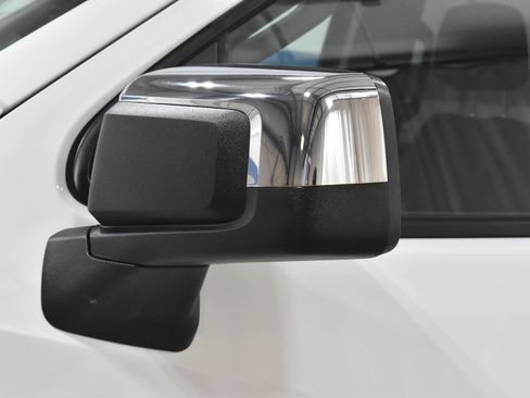 Used 2023 Chevrolet Silverado 1500 LT AWD/4WD image 33