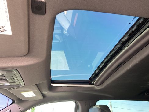 Used 2025 GMC Sierra 2500 AT4 w/ AT4 Premium Plus Package image 13