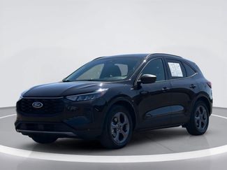 Used 2025 Ford Escape ST-Line FWD video 2