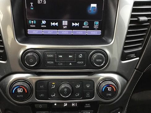 Used 2016 Chevrolet Suburban LTZ image 10