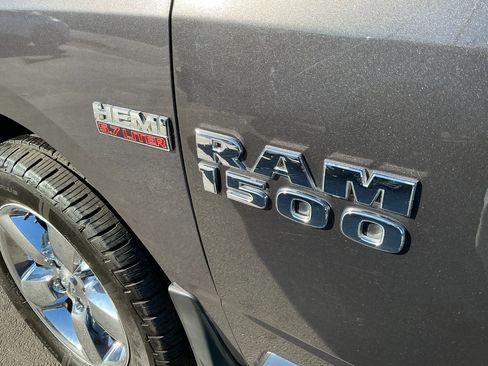 Used 2017 RAM 1500 Big Horn image 7