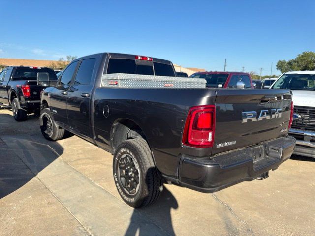 Used 2026 RAM 2500 Laramie AWD/4WD image 4