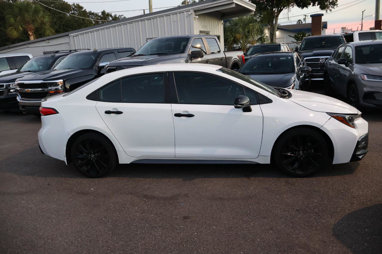 Used 2021 Toyota Corolla SE FWD image 4