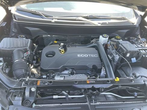 Used 2022 Chevrolet Equinox LT FWD image 29