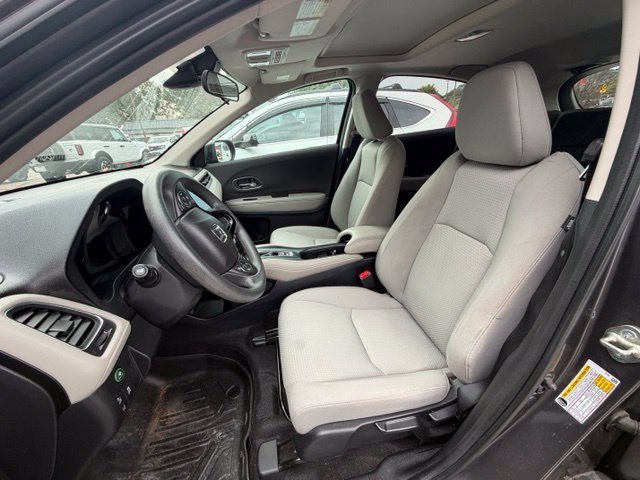 Used 2019 Honda HR-V EX image 7