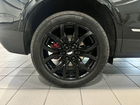 Used 2024 Cadillac XT5 Sportv w/ Platinum Package image 9