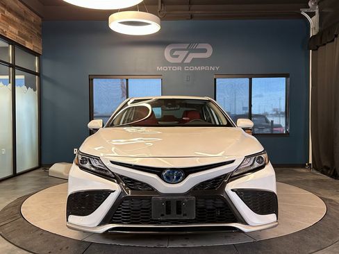 Used 2023 Toyota Camry XSE w/ Cold Weather Package image 8