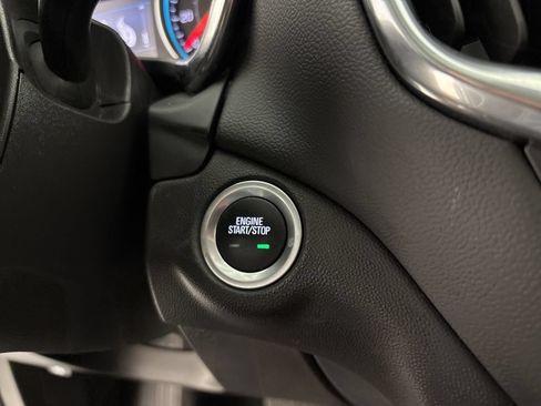 Used 2024 Chevrolet Equinox LT FWD image 35