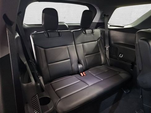 Used 2023 Ford Explorer XLT w/ Equipment Group 202A image 12