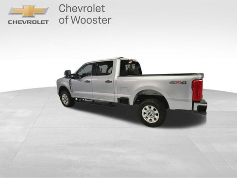 Used 2024 Ford F250 XLT image 7