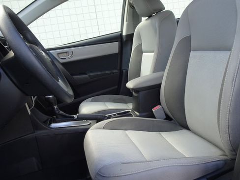 Used 2017 Toyota Corolla SE 50th Anniversary image 11