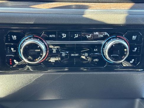 New 2026 GMC Sierra 1500 SLT w/ SLT Premium Plus Package RWD image 19