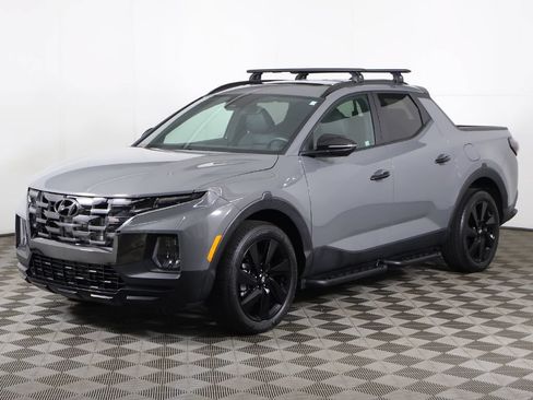 Used 2024 Hyundai Santa Cruz Night AWD/4WD image 9