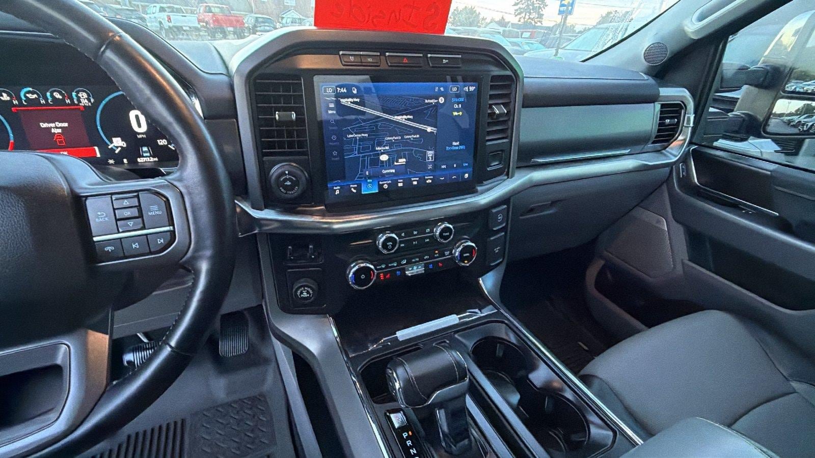 Used 2022 Ford F150 Lariat w/ Equipment Group 501A Mid RWD image 5