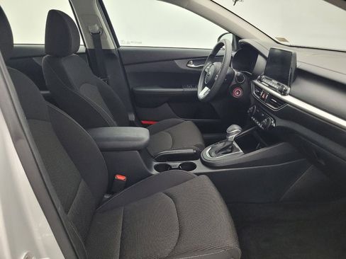 Used 2019 Kia Forte LXS image 21