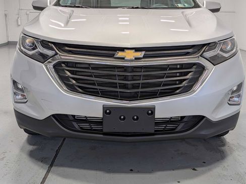 Used 2021 Chevrolet Equinox LT w/ LPO, Cargo Package AWD/4WD image 2