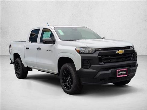 New 2026 Chevrolet Colorado W/T w/ WT Custom Package AWD/4WD image 7