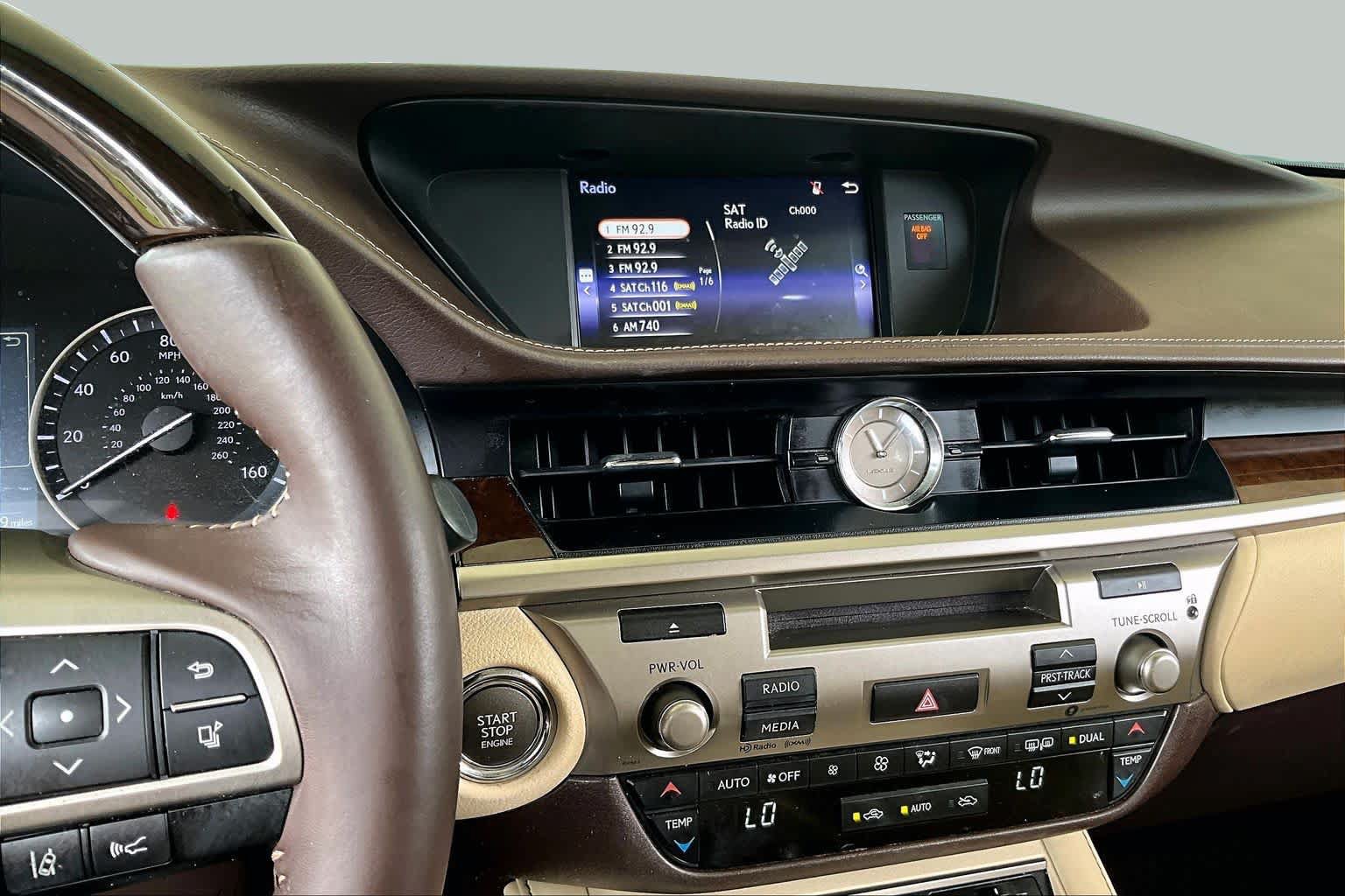 Used 2017 Lexus ES 350 FWD image 6