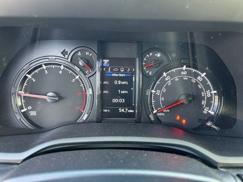 Certified 2023 Toyota 4Runner SR5 Premium AWD/4WD image 17