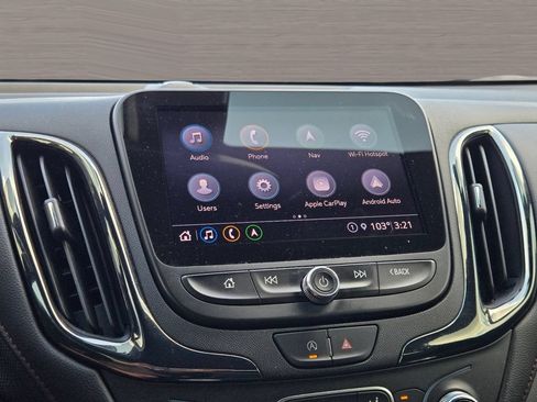 Used 2022 Chevrolet Equinox RS w/ Infotainment Package FWD image 26