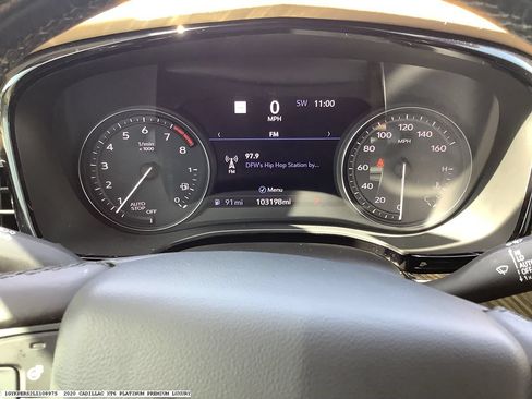 Used 2020 Cadillac XT6 Premium Luxury w/ Platinum Package FWD image 13