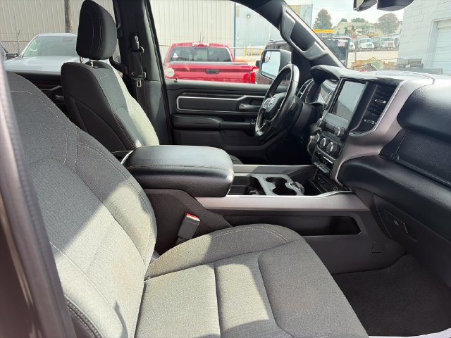 Used 2019 RAM 1500 Big Horn AWD/4WD image 30