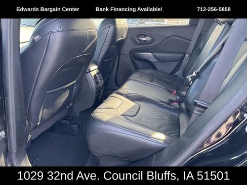 Used 2020 Jeep Cherokee Limited image 11