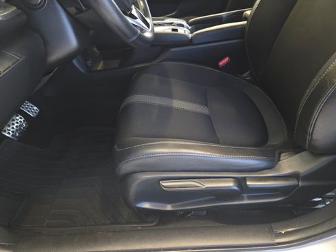 Used 2020 Honda Civic Sport image 13