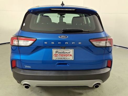 Used 2021 Ford Escape S image 5