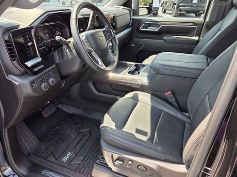 Certified 2025 Chevrolet Silverado 2500 LTZ w/ Trail Boss Package AWD/4WD image 9