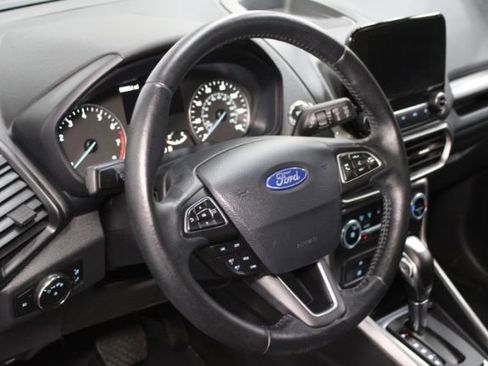 Used 2018 Ford EcoSport SE image 12