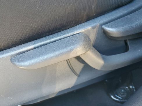 Certified 2023 Nissan Kicks SV image 10